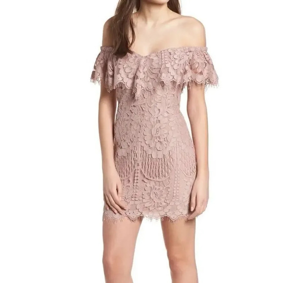 WAYF Venice Off the Shoulder Lace Minidress - Picture 1 of 13